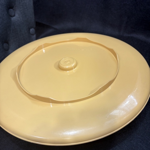 Vintage TUPPERWARE DIP N SERVE Tray/Bowl Set Harvest Gold - Picture 3 of 4